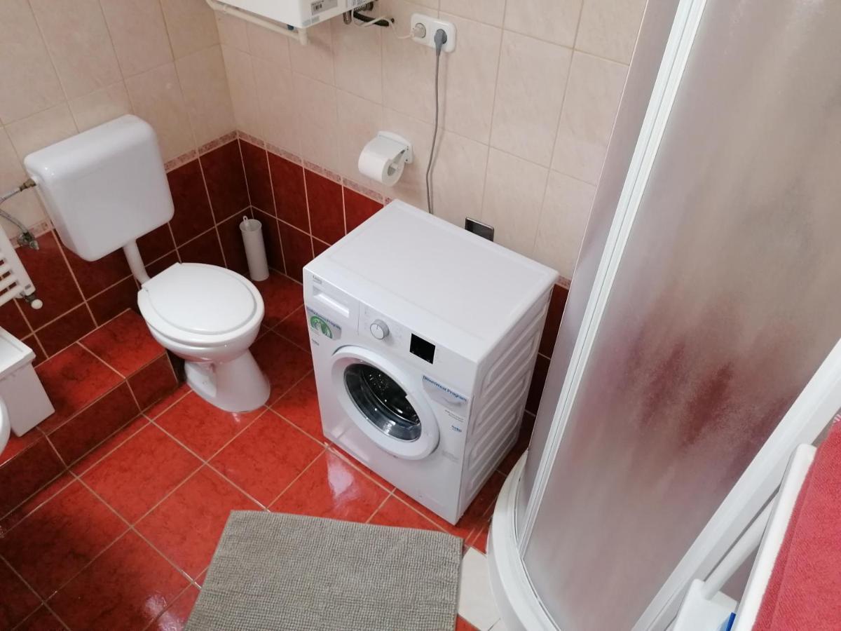 Taban Apartman Dunakeszi Exteriör bild